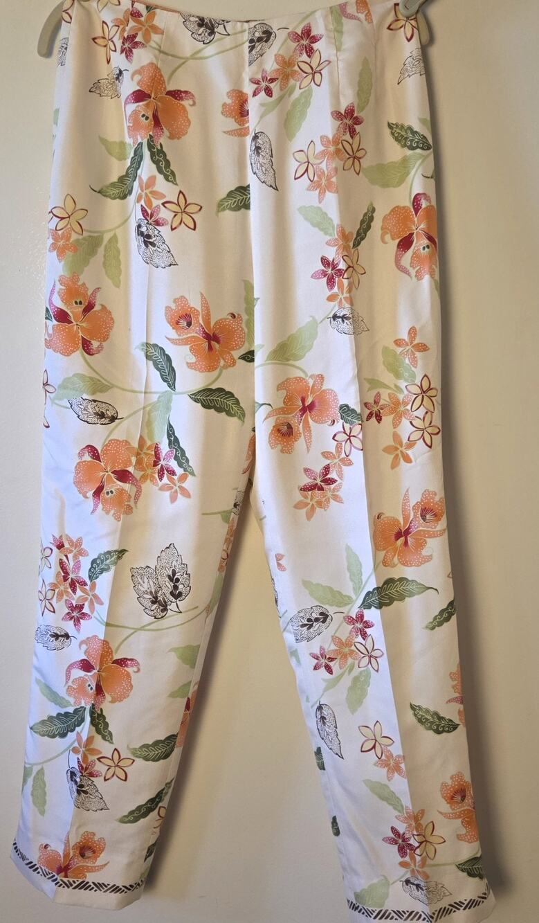 Talbots 100% Pure Silk Tropical Floral Lined Pants Size 8 Side Zip Vintage